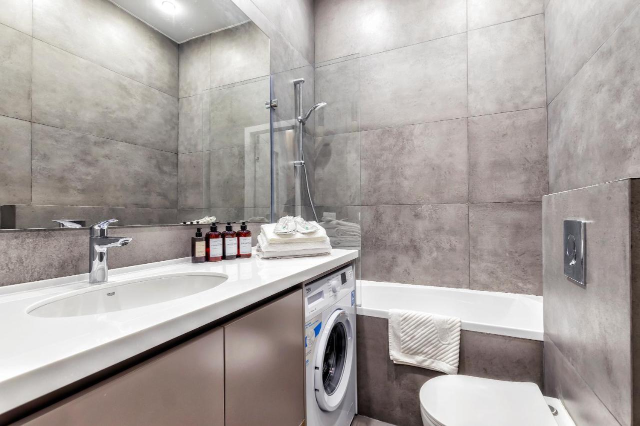 Aura Business Class Apartment Astana Eksteriør billede